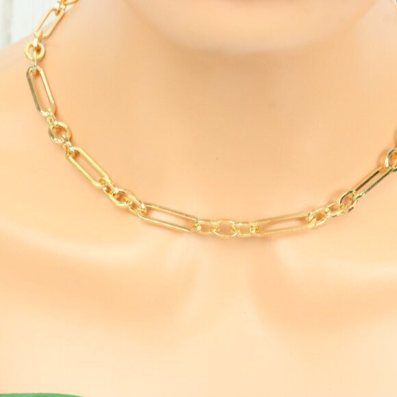 "Minimalist & Elegant Necklace Chain – Perfect for Women & Girls | UNVRC1498 - Picture 1 of 10